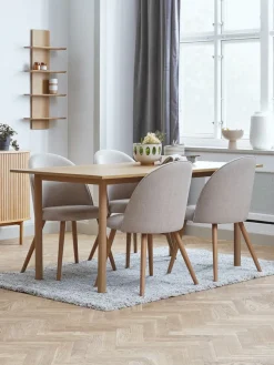 ALSTED + THORUPMesa ALSTED L160 roble natural + 4 sillas THORUP beis/roble