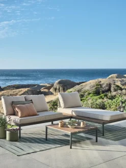 HOUConjunto jardín HOU con chaise longue 3 plazas madera dura