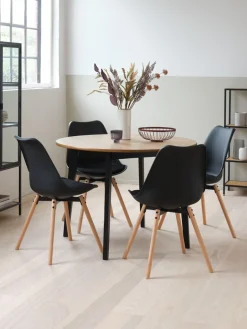 JEGIND + KASTRUPMesa JEGIND Ø105 roble natural + 4 sillas KASTRUP negro