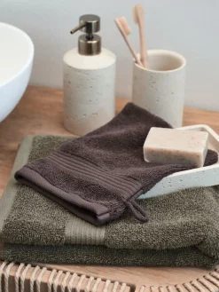 KARLSTADGOLDManopla de baño KARLSTAD 15x21 marrón oscuro