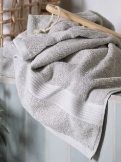 KARLSTADGOLDToalla de mano KARLSTAD 50x100 gris claro