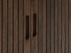 LYNGVIGAparador LYNGVIG 160cm 2 puertas persiana roble oscuro