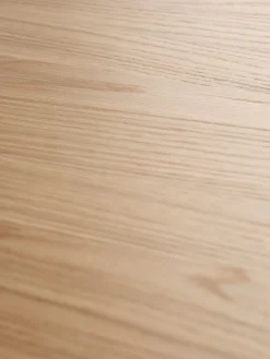 LYNGVIGMesa auxiliar LYNGVIG 45x45 1 estante roble natural