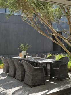 VATTRUP + GAMMELBYMesa VATTRUP L172/276 negro + 4 sillas GAMMELBY gris