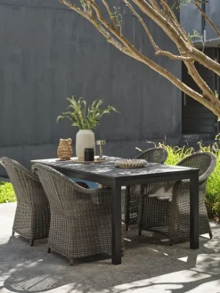 VATTRUP + GAMMELBYMesa VATTRUP L172/276 negro + 4 sillas GAMMELBY gris