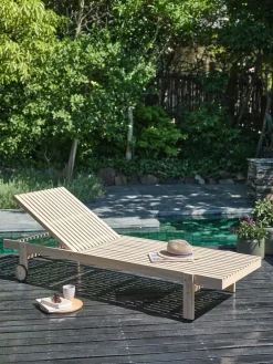 VESTERMADETumbona VESTERMADE A75xL198 madera dura